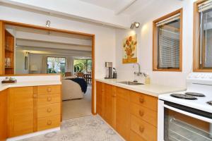 Gallery image of Bristol St - Christchurch Holiday Homes in Christchurch