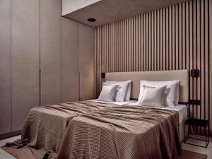 Posteľ alebo postele v izbe v ubytovaní Alpha Villa - A Leading Luxury Villa!