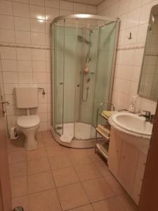 Koupelna v ubytování Gästehaus zur Post - Heritage Inn