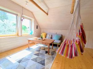 Posezení v ubytování Self check-in Attic Suite next to Hiking Trails