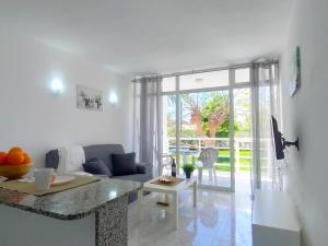 A seating area at Lorentz Holiday Home
