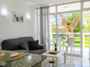 A seating area at Lorentz Holiday Home