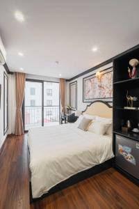 Gallery image of Charming Moon Hotel in Hanoi