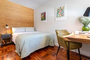 Genteel Home Elcano Terrace客房内的一张或多张床位