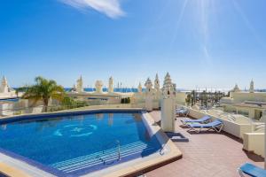 Benalmadena Costa Sol Holiday Rentals, Benalmádena – Updated ...