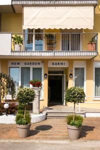 Bangunan di mana terletaknya hotel