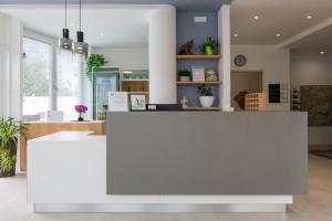 Dapur atau dapur kecil di New Garden