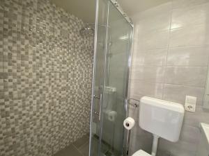Koupelna v ubytování Apartment Surdić