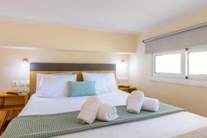 Кровать или кровати в номере Chrysoula's Paradise