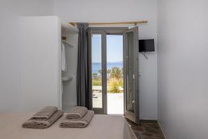 Μια τηλεόραση ή/και κέντρο ψυχαγωγίας στο Big Blue Suites & Apartments