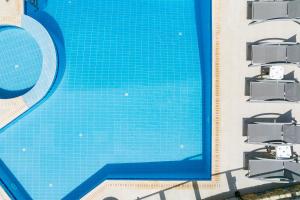 Bazén v ubytování Areti Hotel nebo v jeho okolí