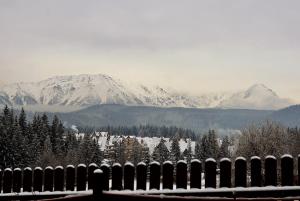 Nespecifikovaný výhled na hory nebo výhled na hory při pohledu z bed and breakfast