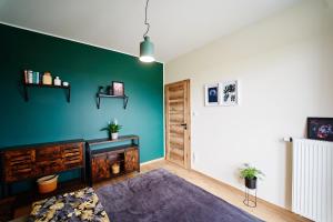 Zdjęcie z galerii obiektu Apartament ,, COŚ NIECOŚ ,, Suwałki LOFT, KLIMATYZACJA, PRYWATNY PARKING, MONITOROWANE ZAMKNIĘTE OSIEDLE w mieście Suwałki