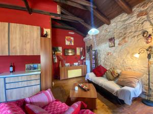 A kitchen or kitchenette at Platanus Inn Apartments by "elite"