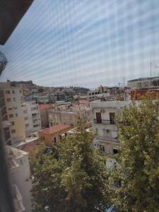 Výhľad na mesto Kavala alebo výhľad na mesto priamo z apartmánu