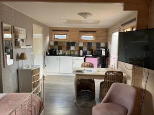 Afbeelding uit fotogalerij van B&B Het Smitshoekje in Barendrecht +17 foto's