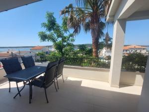 Balkón nebo terasa v ubytování Apartments Amfora