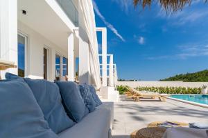 Un paisaje natural cerca de la villa