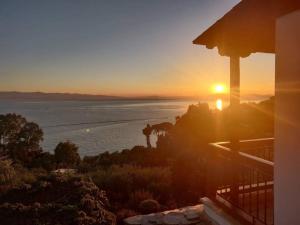 Gallery image of Seaside House with view over Pagasitikos in Afissos