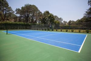 Tennis ja/või seinatennis majutusasutuses Monteverde või selle läheduses