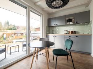 Η κουζίνα ή μικρή κουζίνα στο Neues Ferienhaus