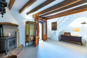 Fotografie z fotogalerie ubytování Finca Can Miro v destinaci Sant Joan