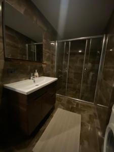 Koupelna v ubytování Luxury One Bedroom Apartment near Galataport 6