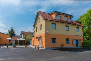 Budova, kde se bed and breakfast nachází