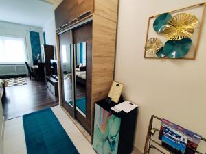 Μια τηλεόραση ή/και κέντρο ψυχαγωγίας στο Central Palace Apartman