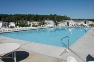 The swimming pool at or close to Assateague Point - Bay Breeze