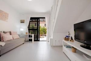 Imagen de la galería de Apartamento Vista Piscina o Terraza, Wifi GRATIS, en Costa Calma