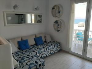 Ruang duduk di Dimitra's Sea-Crafts Boutique Studios +95 gambar