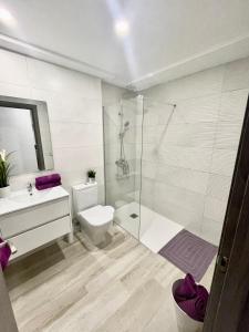 Kylpyhuone majoituspaikassa ISLAND SUITES