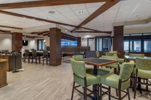 Restaurace v ubytování Best Western Premier Pasco Inn and Suites
