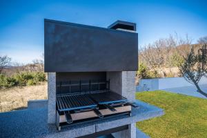 KruševoにあるHoliday home with swimming pool Villa Camelliaのギャラリーの写真