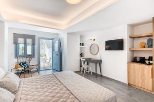 Uma TV ou centro de entretenimento em Lumiére spetses
