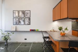 Kuchyňa alebo kuchynka v ubytovaní Santa Margherita Apartment in the city center