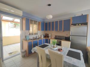 Kuchyň nebo kuchyňský kout v ubytování Seaside house