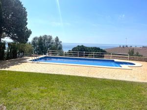 The swimming pool at or close to MILA adosado vistas al mar