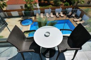 Posezení v ubytování Kuburi Hotel