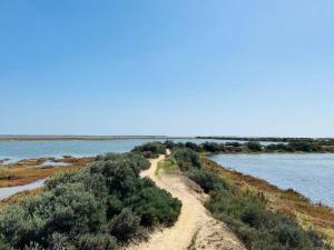 Imagen de la galería de Olhão 3 bedroom apartment in Marina Village, en Olhão