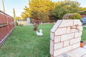 Vonkajšia záhrada v ubytovaní Home Sweet Home Prevezas