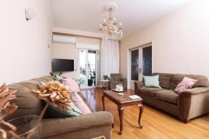 A seating area at Luccil's Home Downtown