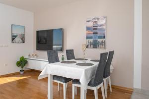 TV a/nebo společenská místnost v ubytování The View Makarska Apartment NH