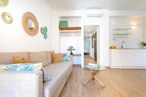 Kuchyňa alebo kuchynka v ubytovaní Malaga Center Lagunillas Apartments