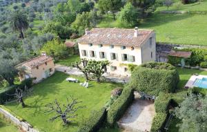 Κήπος έξω από το Stunning Home In Châteauneuf De Grasse