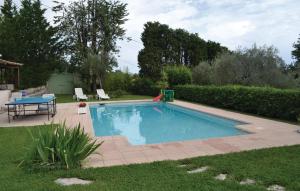 Πισίνα στο ή κοντά στο Stunning Home In Châteauneuf De Grasse +34 φωτογραφίες