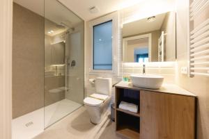 Kúpeľňa v ubytovaní Bravissimo Tarlà, 2-bedroom apartment