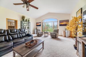 Khu vực ghế ngồi tại Hot Springs