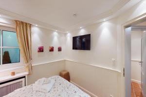 Μια τηλεόραση ή/και κέντρο ψυχαγωγίας στο Waterkant